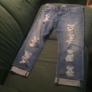 Brand new StyleMint jeans. Capri style. size 29